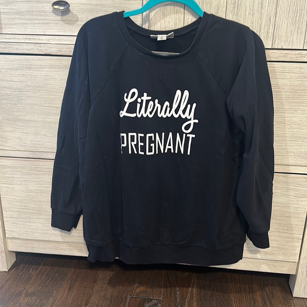 Maternity sweatshirt